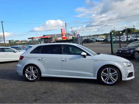 2019 Audi A3 1.4 TFSI  S-LINE EDITION / VIRTUAL COCKPIT SMARTPHONE INTERFACE- SATNAV - VIRTUAL COCKPIT - NAVIGATION REVERSING CAMERA  - PARKING SENSORS- LEATHER €23,500 thumbnail