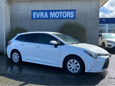 2022 Toyota Corolla - thumbnail 3