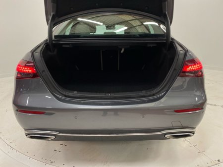 2021 Mercedes-Benz E Class - thumbnail 24