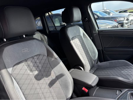 2022 Volkswagen Tiguan - thumbnail 11