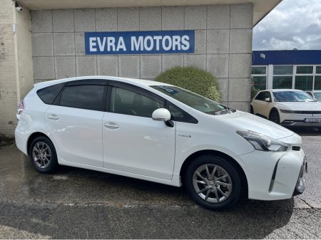 2017 Toyota Prius Alpha 7 SEATER AUTOMATIC HYBRID 1.8 PETROL //KEYLESS ENTRY//ADAPTIVE CRUISE CONTROL// €19,950