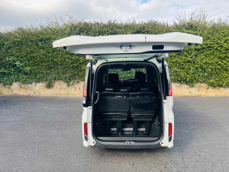 2019 Honda Stepwagon - thumbnail 17