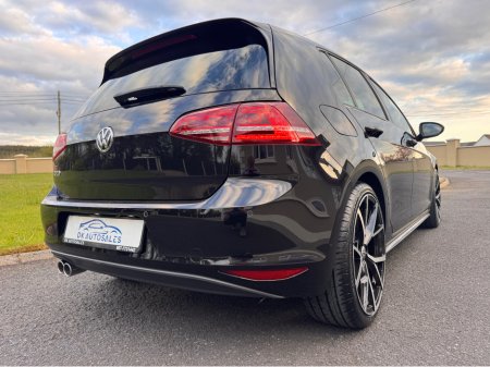 2017 Volkswagen Golf - thumbnail 16