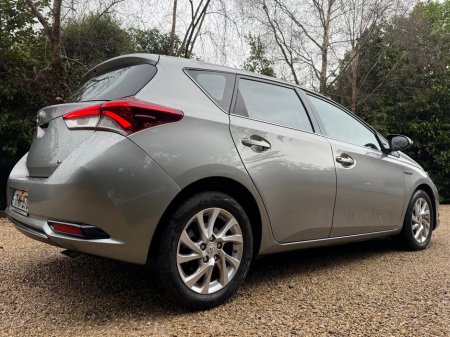 2017 Toyota Auris HYBRID LUNA *Full Toyota Service History…AA Approved…Irish Car* €13,950 thumbnail