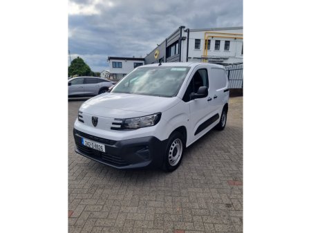 2024 Peugeot Partner  €23,950