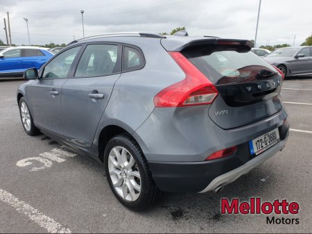 2017 Volvo V40 R DESIGN AUTO €16,950