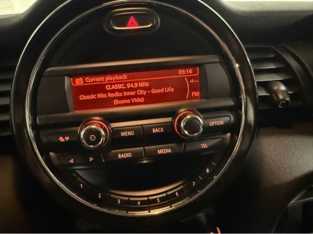 2017 MINI Hatch - thumbnail 17