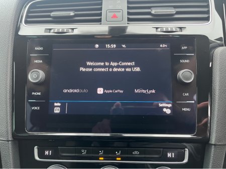 2019 Volkswagen Golf - thumbnail 17