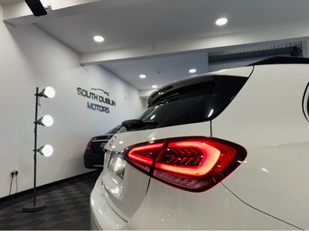 2018 Mercedes-Benz A Class A180 D AMG LINE PREMIUM + 5DR AUTO €24,995 thumbnail