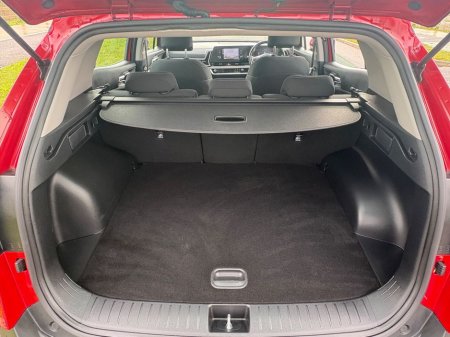 2022 Kia Sportage Premium Spec 1.6d 18inch alloys , *warranty till 2029* Multi-Function Steering Wheel, Climate Control, Lane Departure Warning, Rear Parking Sensors €31,900 thumbnail