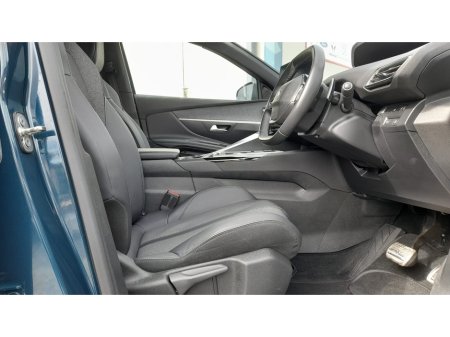 2023 Peugeot 3008 - thumbnail 18