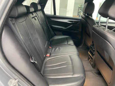 2017 BMW X5 - thumbnail 13