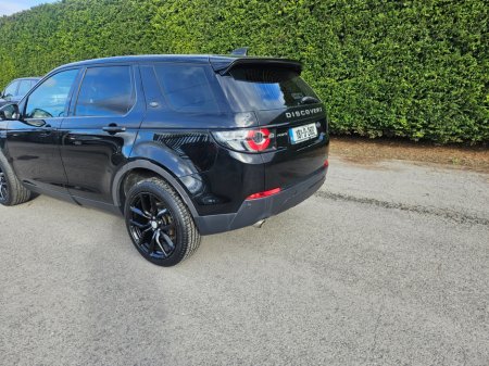 2018 Land Rover Discovery Sport - thumbnail 4