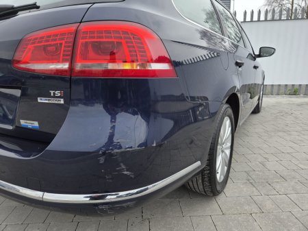 2011 Volkswagen Passat - thumbnail 13