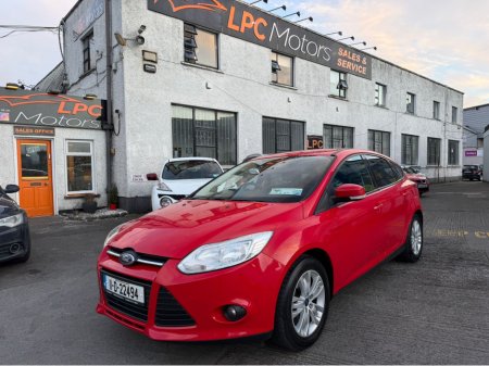 2011 Ford Focus - thumbnail 7