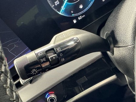 2023 Kia Sportage - thumbnail 18