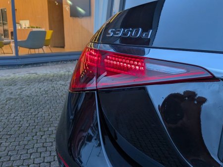 2022 Mercedes-Benz S Class S 350 d 350D 4DR Auto €86,888 thumbnail