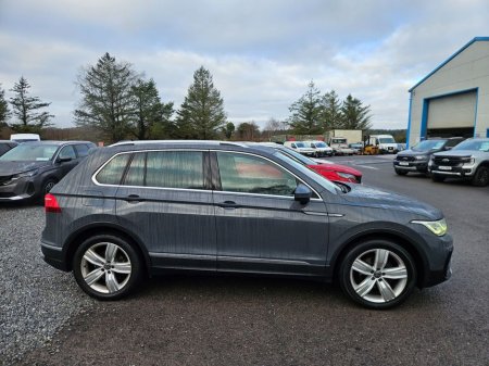 2021 Volkswagen Tiguan Eleg 2.0tdi M6F 150HP 5DR €31,990 thumbnail