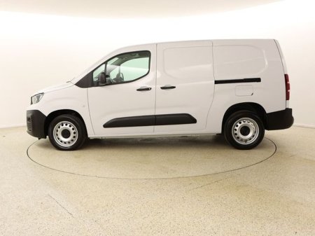 2023 Peugeot Partner - thumbnail 4