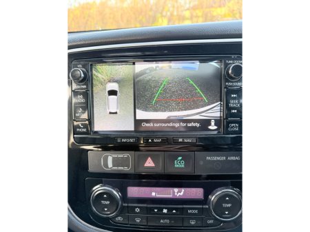 2017 Mitsubishi Outlander - thumbnail 12