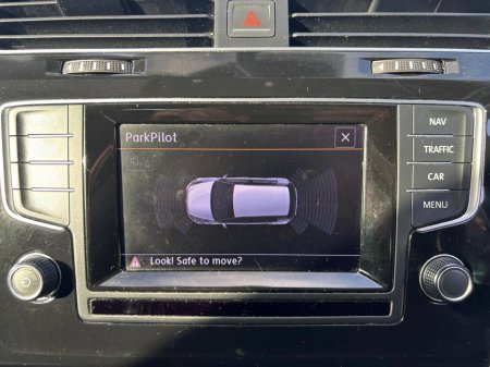 2014 Volkswagen Golf - thumbnail 2