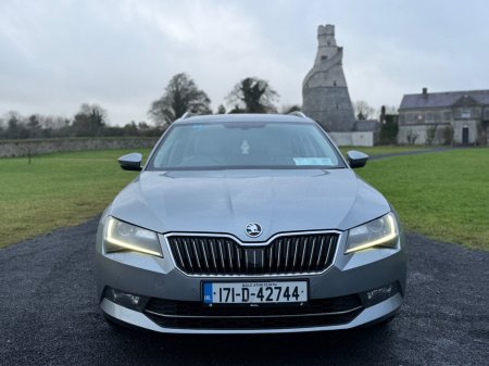 2017 Skoda Superb - thumbnail 3