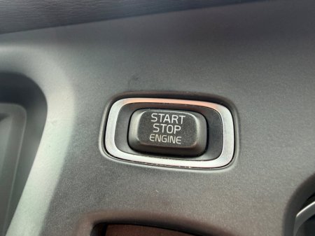 2014 Volvo V40 - thumbnail 15