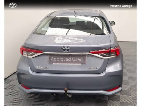 2024 Toyota Corolla LUNA SALOON 4DR AUTO €28,995 thumbnail