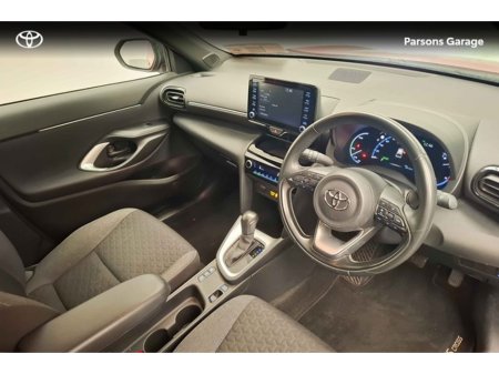 2023 Toyota Yaris Cross - thumbnail 7