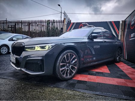 2021 BMW 7 Series M745e plug-in hybrid €49,950 thumbnail