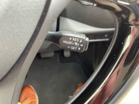 2022 Toyota C-HR - thumbnail 11