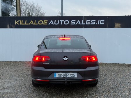 2018 Volkswagen Passat HIGHLINE 1.6 TDI MANUAL 6SPEED FWD 120HP 4DR €14,950 thumbnail