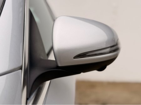 2019 Mercedes-Benz C Class C SERIES D AMG LINE PREMIUM + 4DR AUTO €29,500 thumbnail