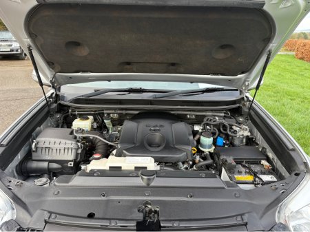 2017 Toyota Landcruiser - thumbnail 16