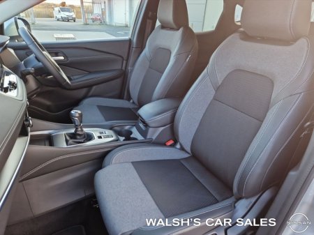 2025 Nissan Qashqai 1.3 Mhev SV Premium MY24 04DR €37,950 thumbnail