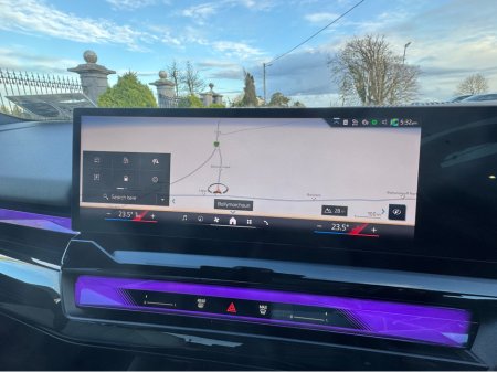 2024 BMW 5 Series - thumbnail 25