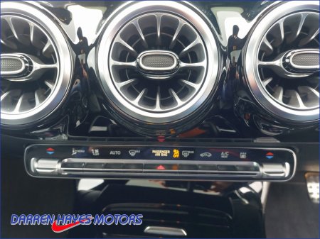 2022 Mercedes-Benz CLA Class - thumbnail 17