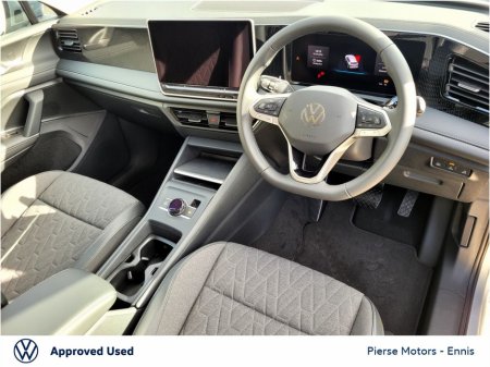 2026 Volkswagen Tiguan - view 2