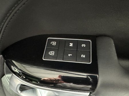 2020 Land Rover Range Rover Sport HSE Dynamic Black Edition P400e €50,800 thumbnail