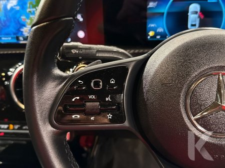 2020 Mercedes-Benz A Class 1.4 AUTOMATIC - A180 SALOON - ALLOY WHEELS - MULTI FUNCTION STEERING WHEEL - CRUISE CONTROL - REVERSE CAMERA €27,950 thumbnail