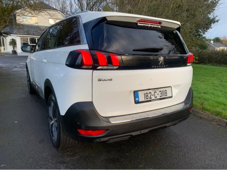 2018 Peugeot 5008 ALLURE 1.5 BLUE HDI 130 6 6.2 4DR €15,995 thumbnail