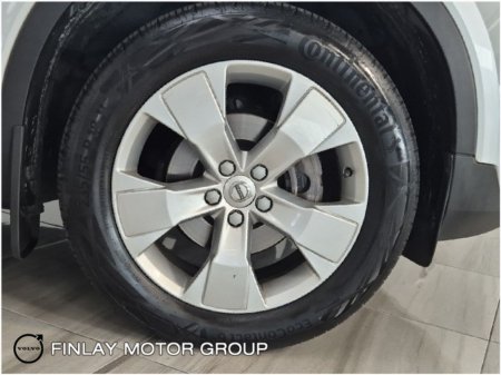 2019 Volvo XC40 T3 (163hp) Momentum 1 year warranty €26,950 thumbnail