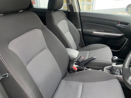 2023 Suzuki Vitara 1.4 Hybrid SZ4 MT €22,950 thumbnail