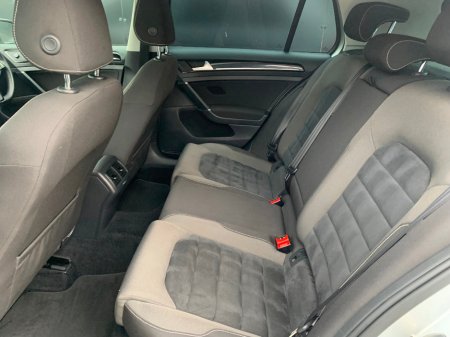 2014 Volkswagen Golf 1.4 TSI 150 BHP HIGHLINE DSG 5DR // LOW MILEAGE // GREAT CONDITION // REVERSE CAMERA, CRUISE AND PRIVACY GLASS // €10,950 thumbnail