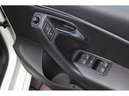 2018 Volkswagen Polo - thumbnail 12