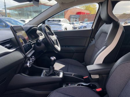 2020 Renault Captur - thumbnail 14