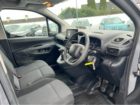 2023 Citroen Berlingo LX BLUEHDI 100 MWB (Price ex vat) €13,950 thumbnail