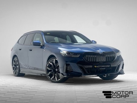 2025 BMW 5 Series 530E M SPORT PRO TOURING