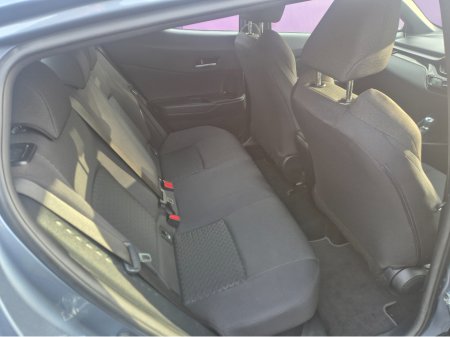 2023 Toyota C-HR - thumbnail 10