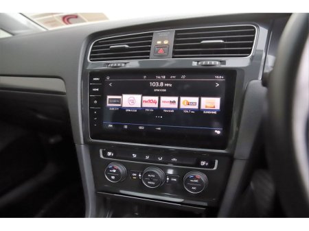 2018 Volkswagen Golf 1.2 TSI DSG MK7.5 COMFORTLINE *UPGRADED 17"ALLOYS*REVERSE CAM*CARPLAY*ANDROID AUTO* €18,890 thumbnail